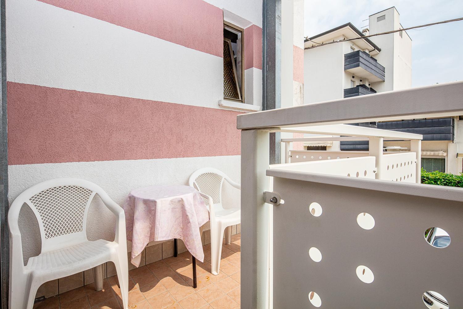 Hotel Al Ponte Линяно Сабиадоро Екстериор снимка